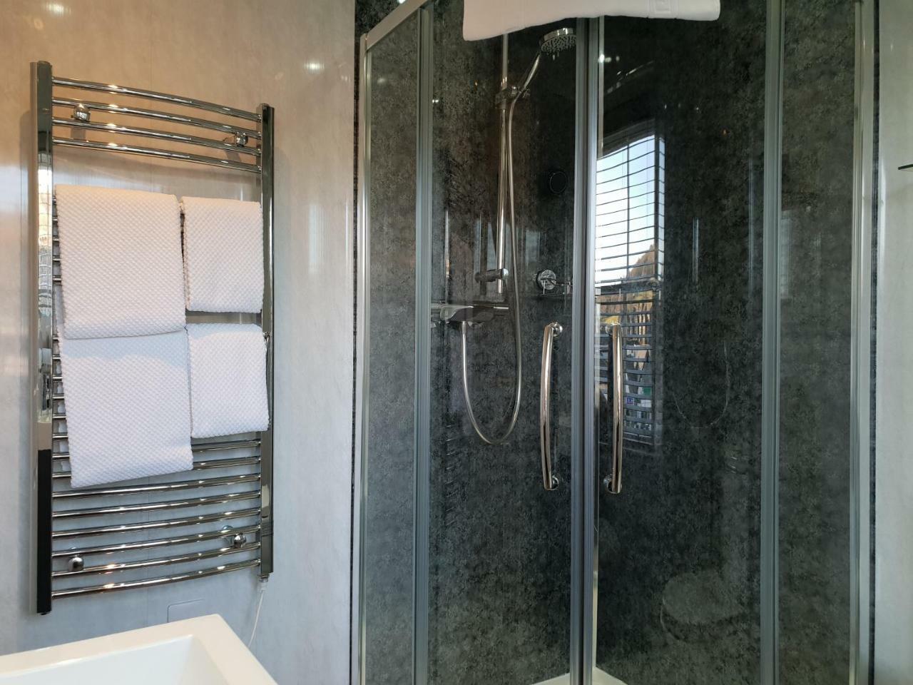 Compston House B & B 安布尔塞德 外观 照片